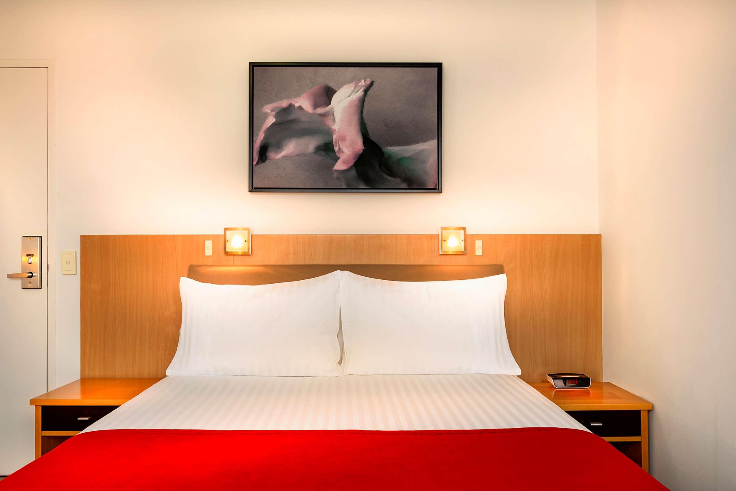 Best Western Plus Travel Inn Melbourne Bagian luar foto