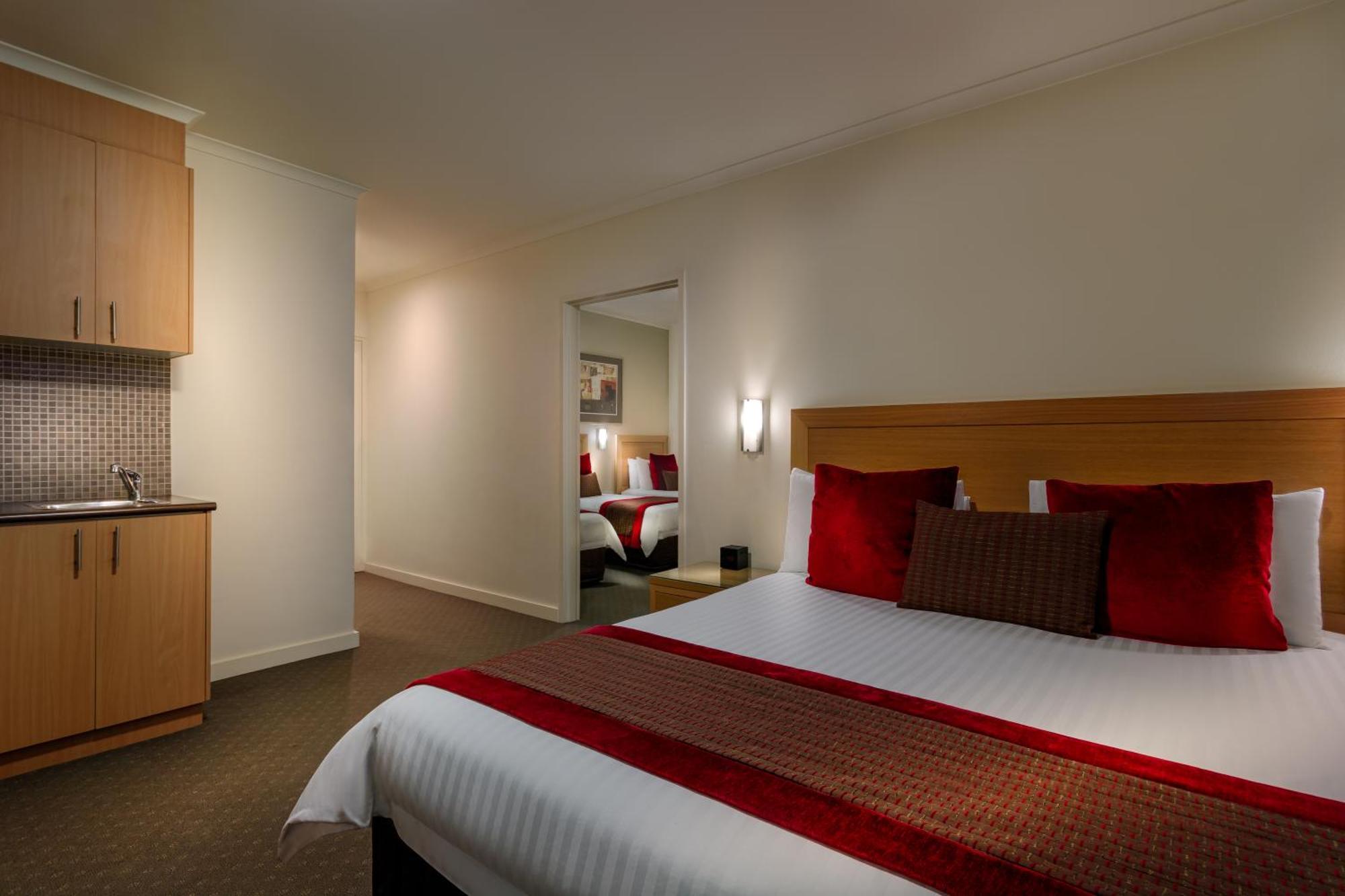 Best Western Plus Travel Inn Melbourne Bagian luar foto